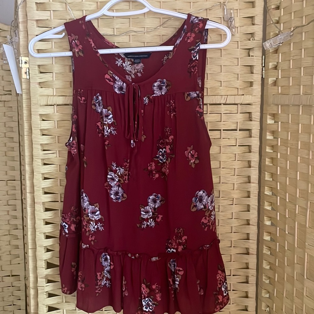 American Eagle Outfitters Maroon Flowy Floral Tank Top